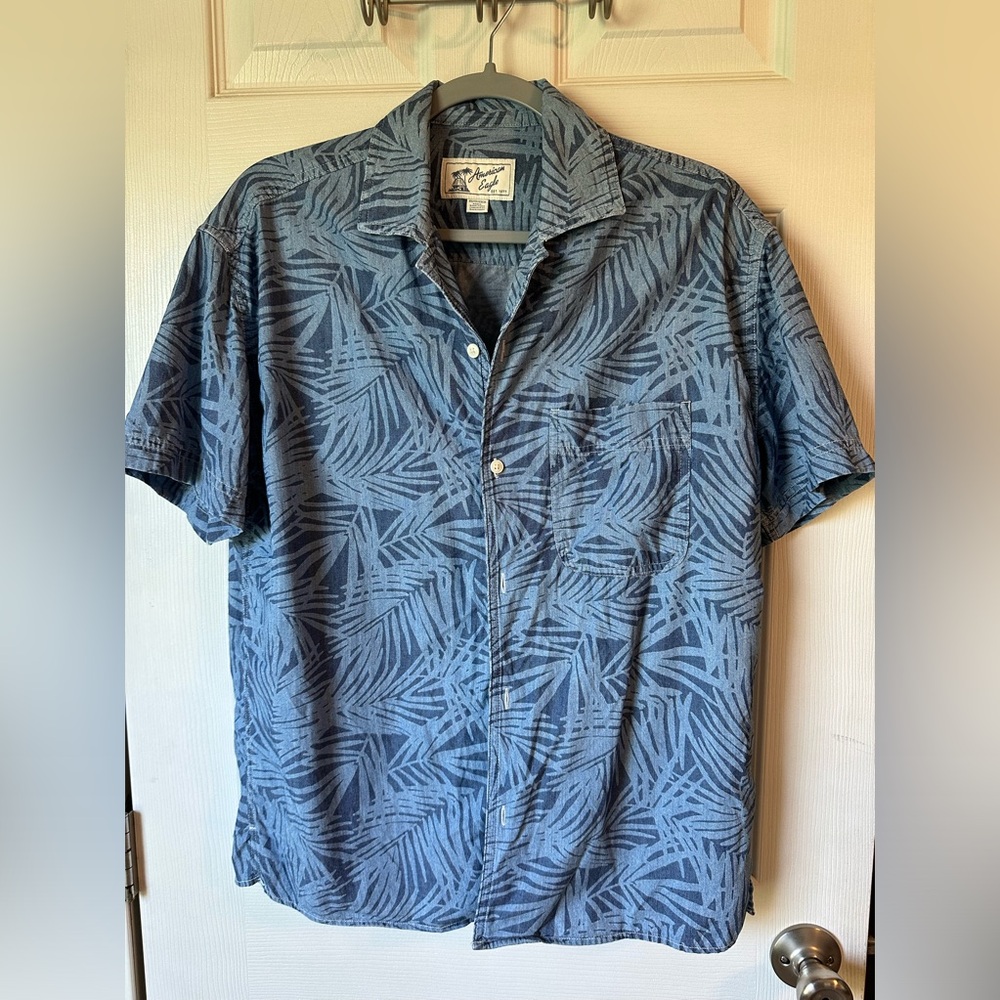 AE button up “poolside” shirt